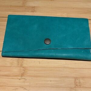 Portland Leather Turquoise Wallet